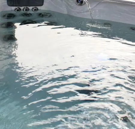 Fonte Blu & Jacuzzi Ferienhaus *
